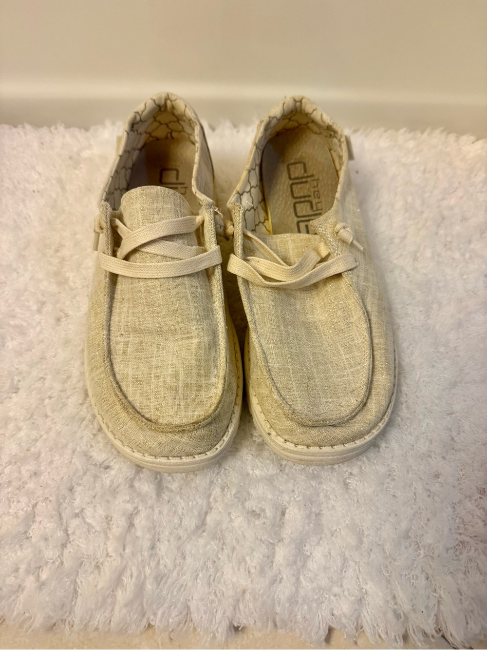 HEYDUDE Wendy Slip On Women’s Shoe - Size 9